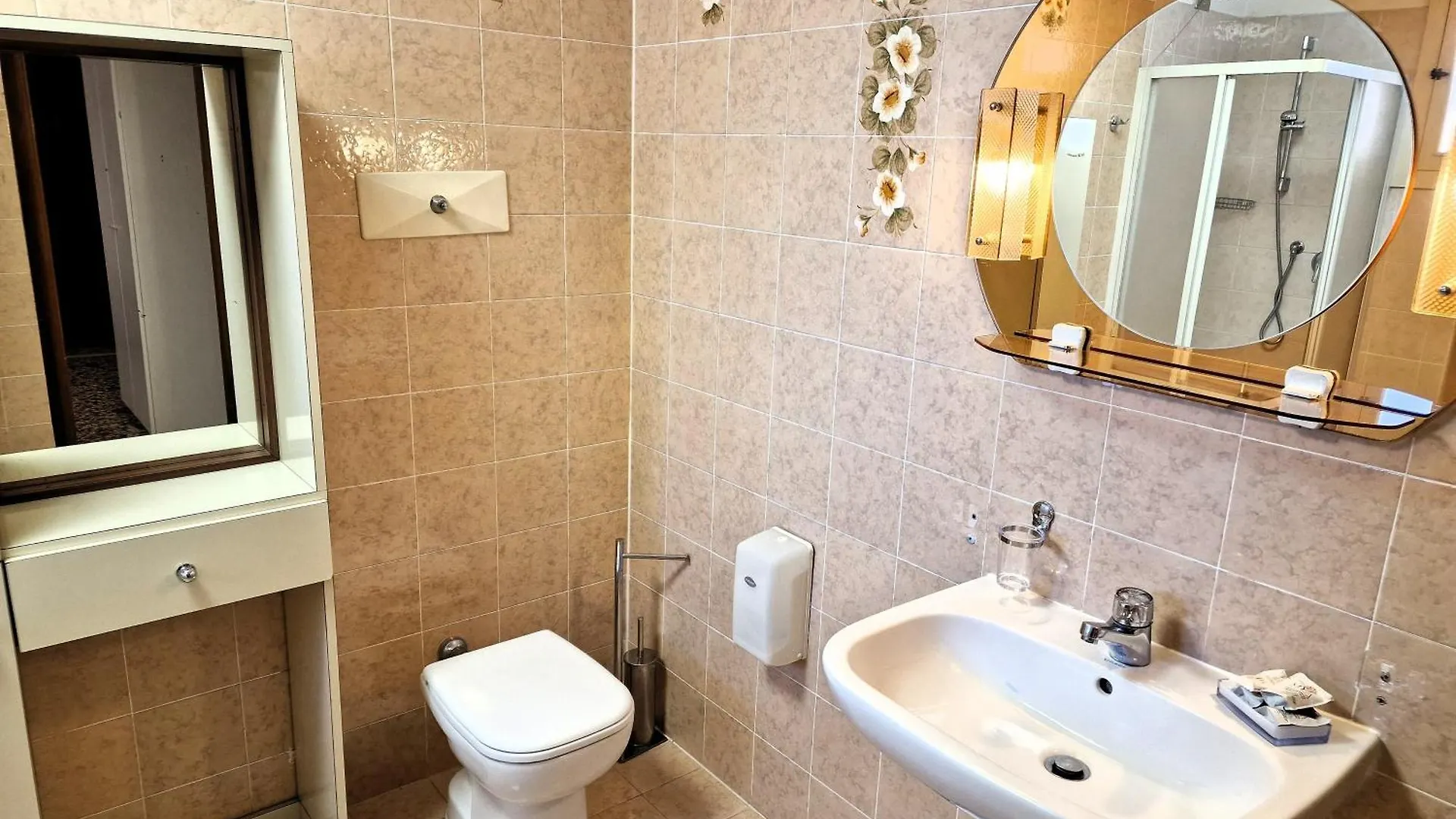 酒店 Albergo D'Ambros - Casa Belfiore Group 维琴察